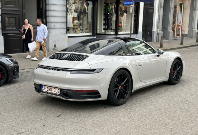 Porsche 992 Targa 4S