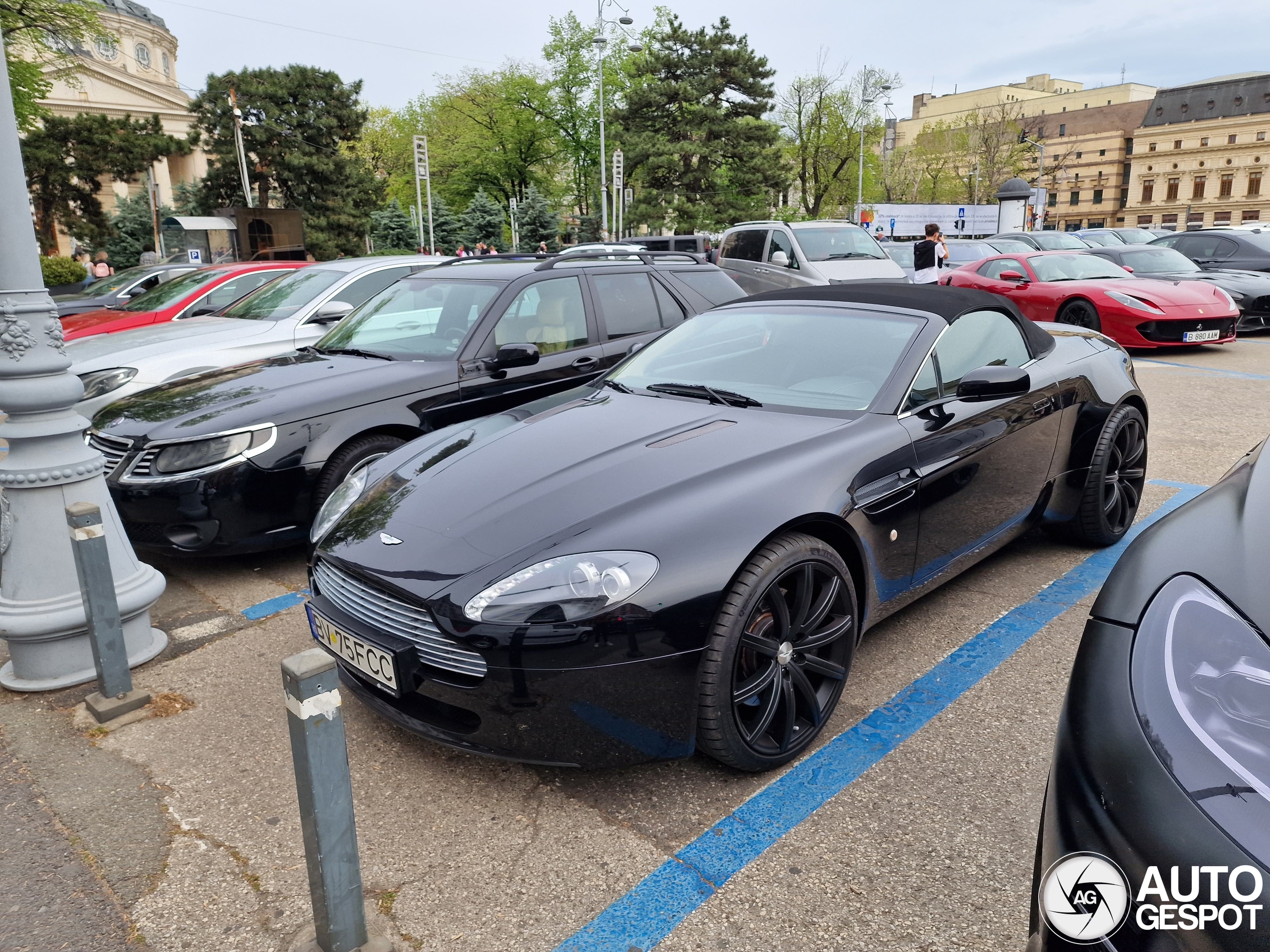 Aston Martin V8 Vantage Roadster