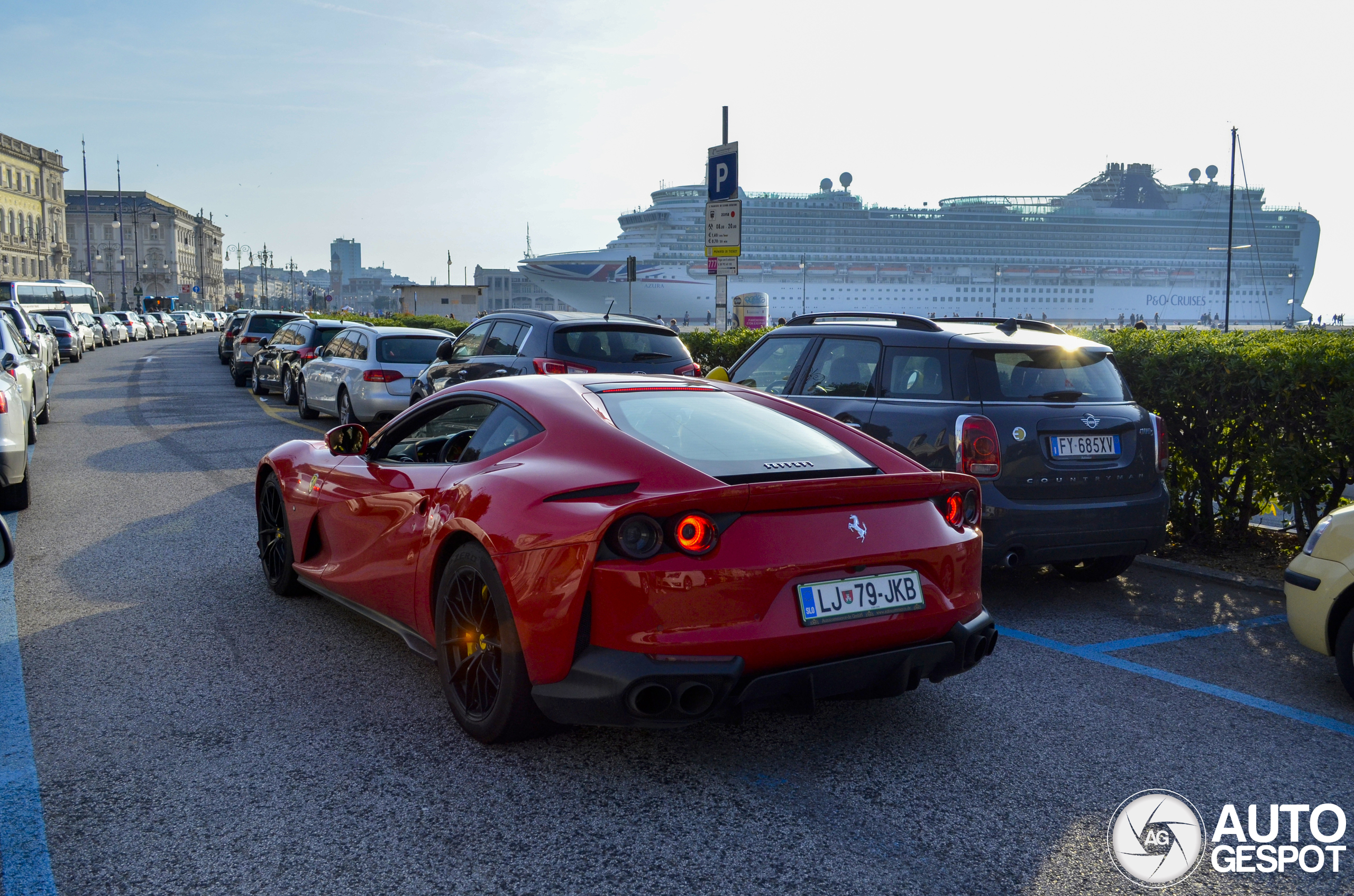 Ferrari 812 Superfast