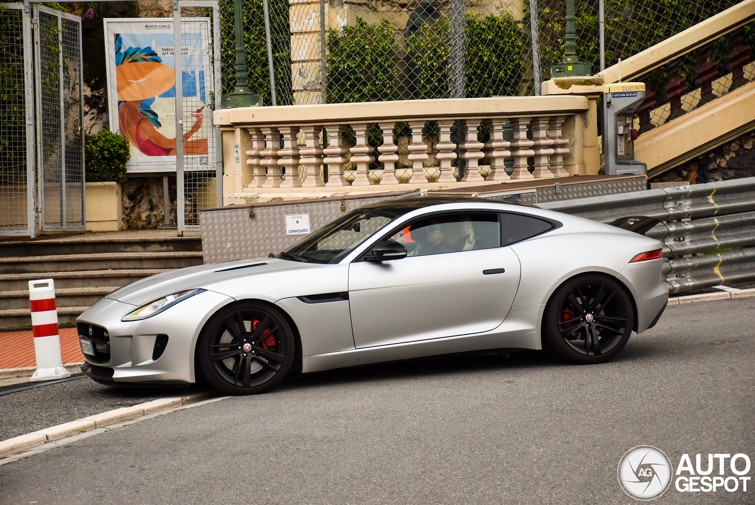 Jaguar F-TYPE S Coupé