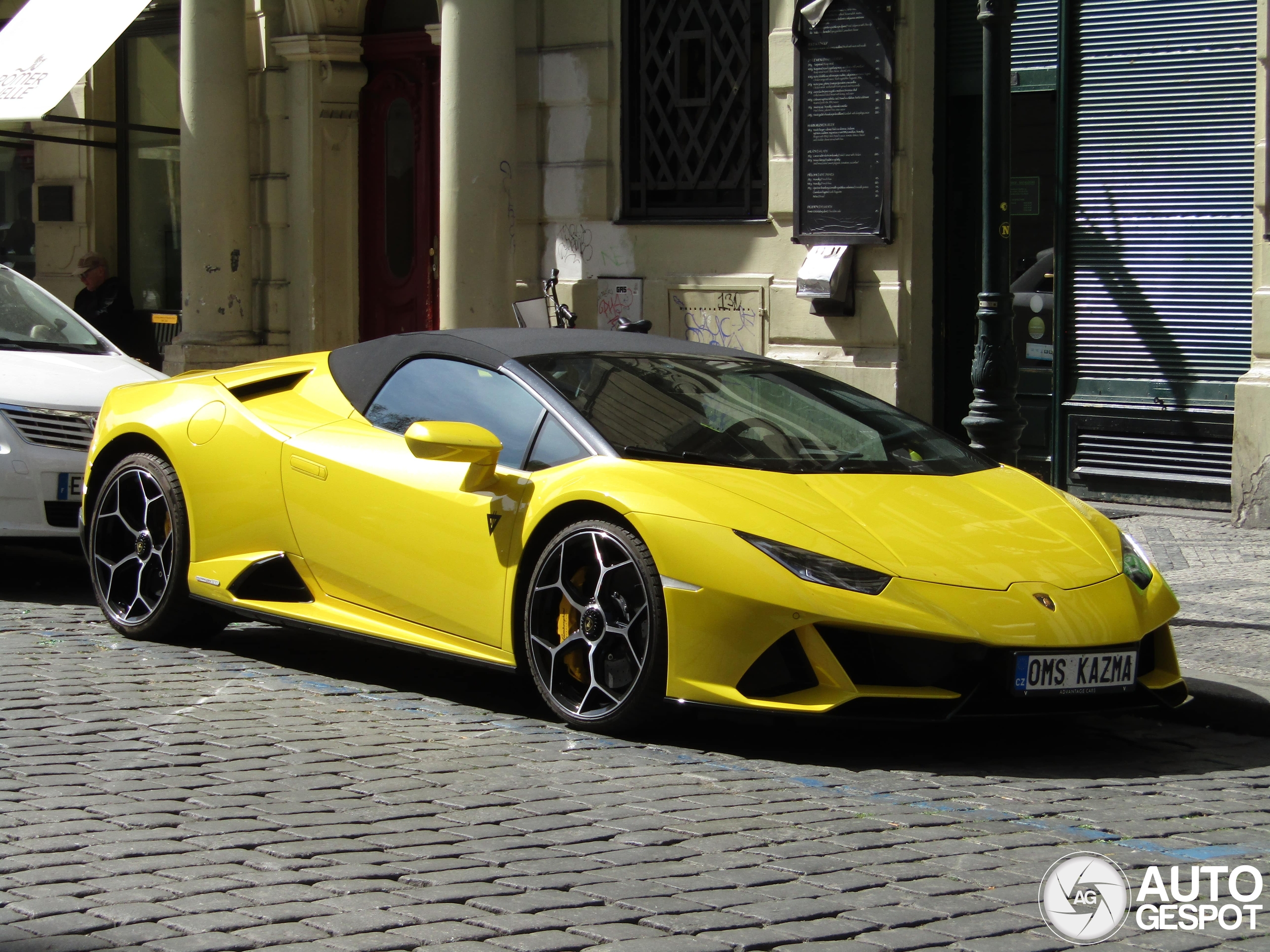 Lamborghini Huracán LP640-4 EVO Spyder