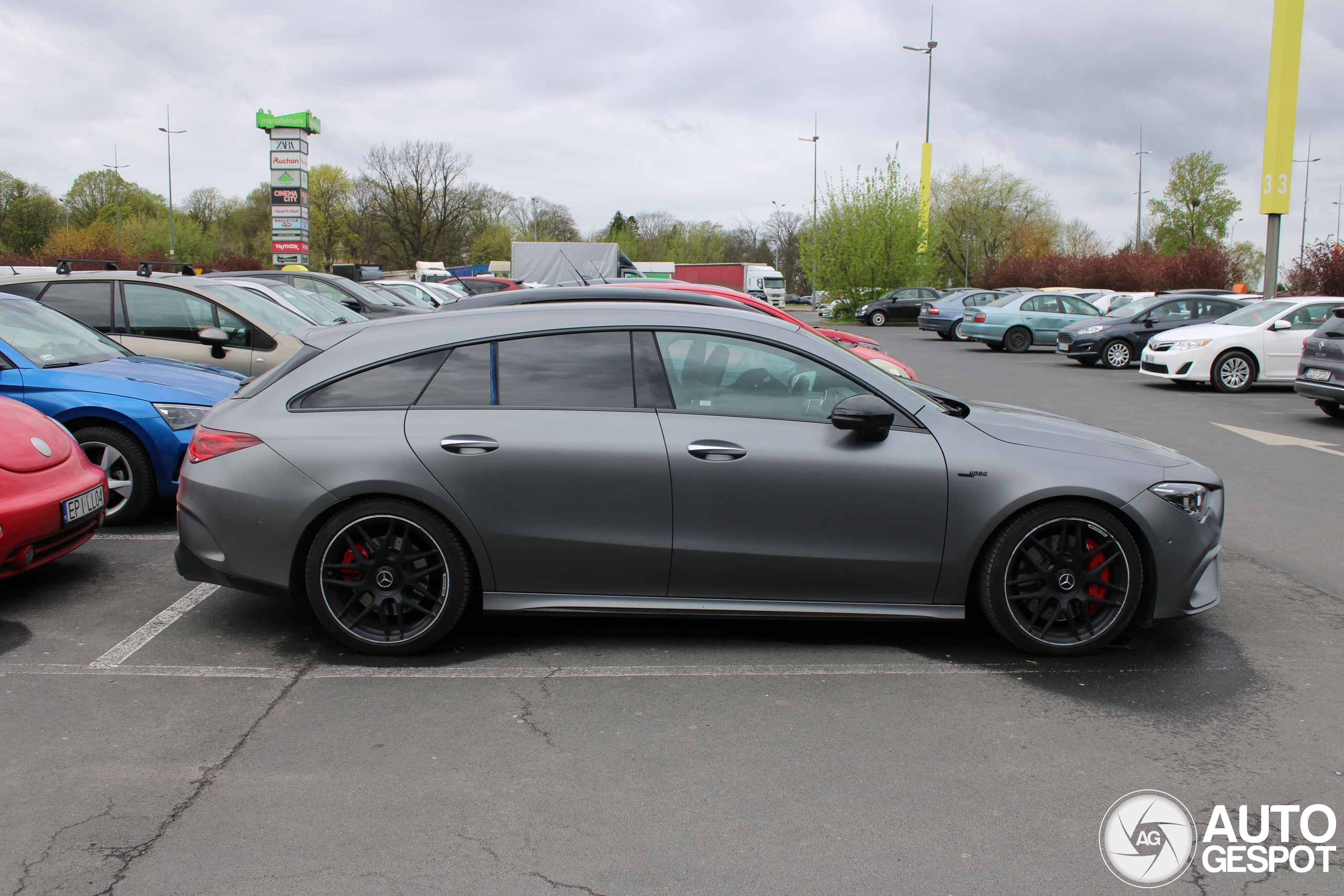 Mercedes-AMG CLA 45 S Shooting Brake X118