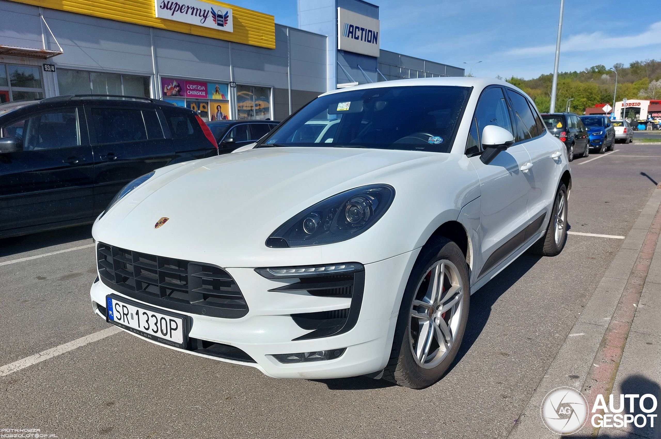 Porsche 95B Macan GTS