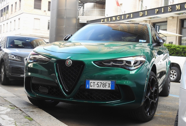 Alfa Romeo Stelvio Quadrifoglio 2023