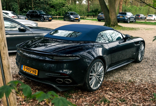 Aston Martin DBS Superleggera Volante