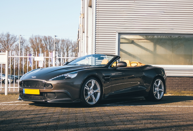 Aston Martin Vanquish S Volante 2017 Ultimate Edition