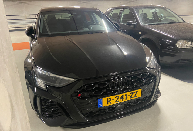 Audi RS3 Sportback 8Y