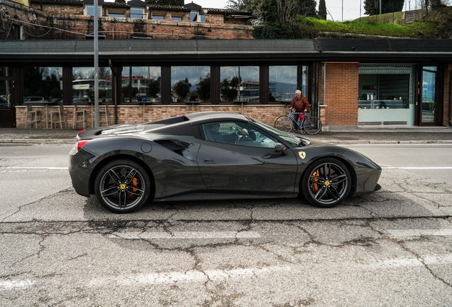 Ferrari 488 Spider