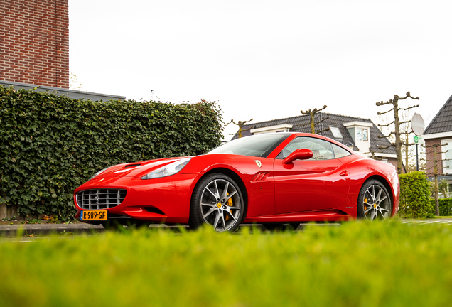 Ferrari California