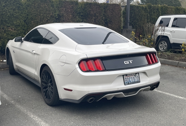 Ford Mustang GT 2015