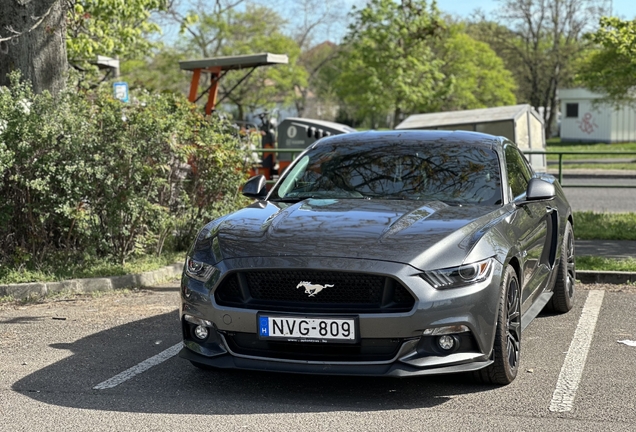 Ford Mustang GT 2015