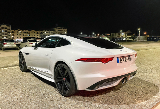 Jaguar F-TYPE S Coupé