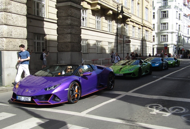 Lamborghini Huracán LP640-4 EVO Spyder