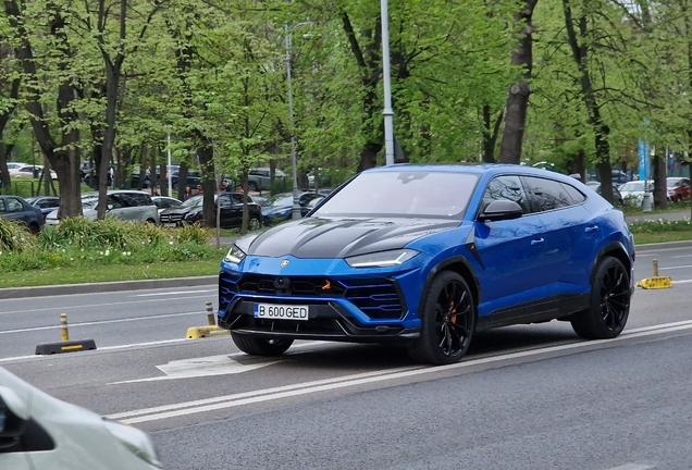 Lamborghini Urus Topcar Design