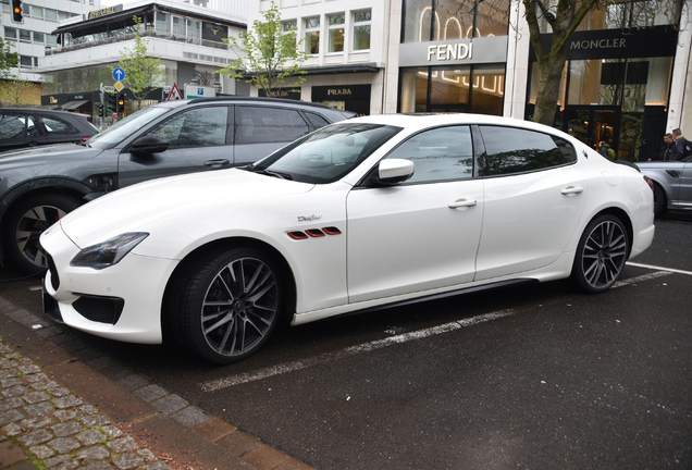 Maserati Quattroporte Trofeo