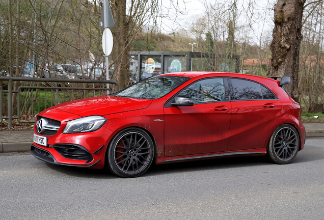 Mercedes-AMG A 45 W176 2015