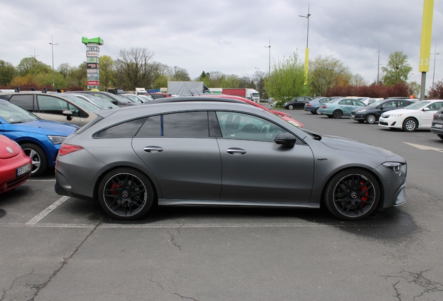 Mercedes-AMG CLA 45 S Shooting Brake X118