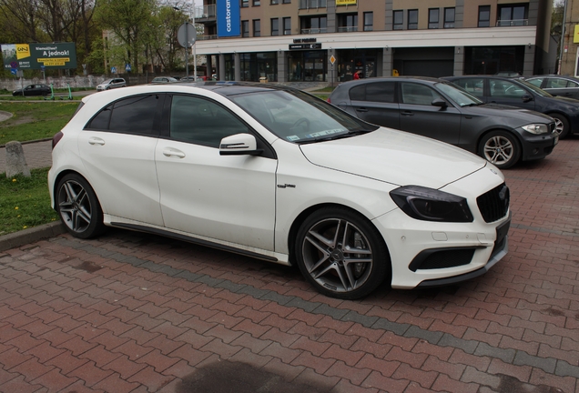 Mercedes-Benz A 45 AMG