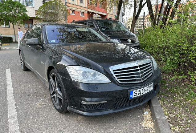 Mercedes-Benz S 63 AMG W221 2010