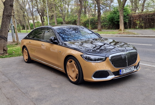 Mercedes-Maybach S 680 X223 Virgil Abloh Edition