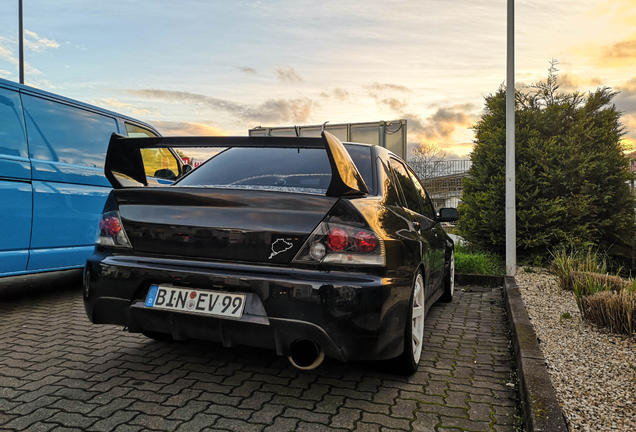 Mitsubishi Lancer Evolution IX