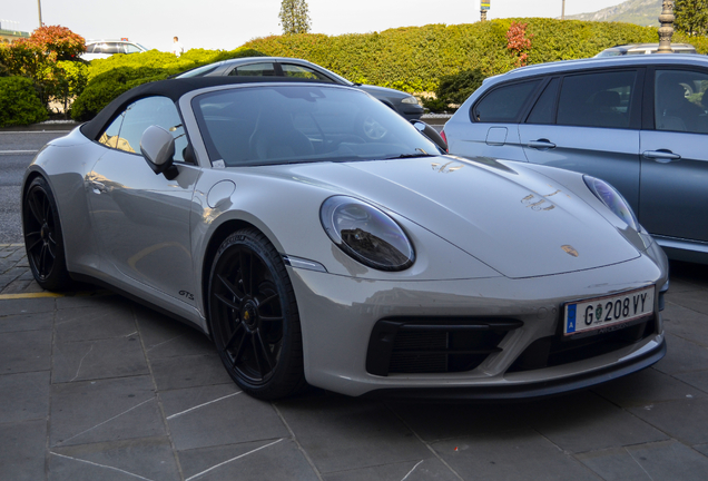 Porsche 992 Carrera GTS Cabriolet