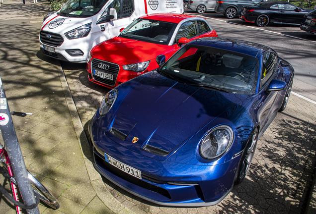 Porsche 992 GT3 Touring