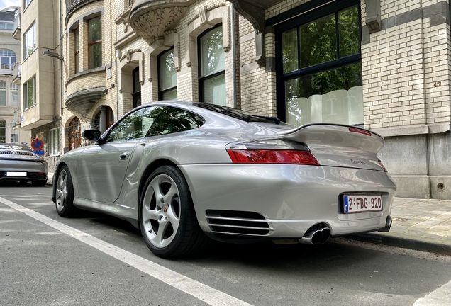 Porsche 996 Turbo