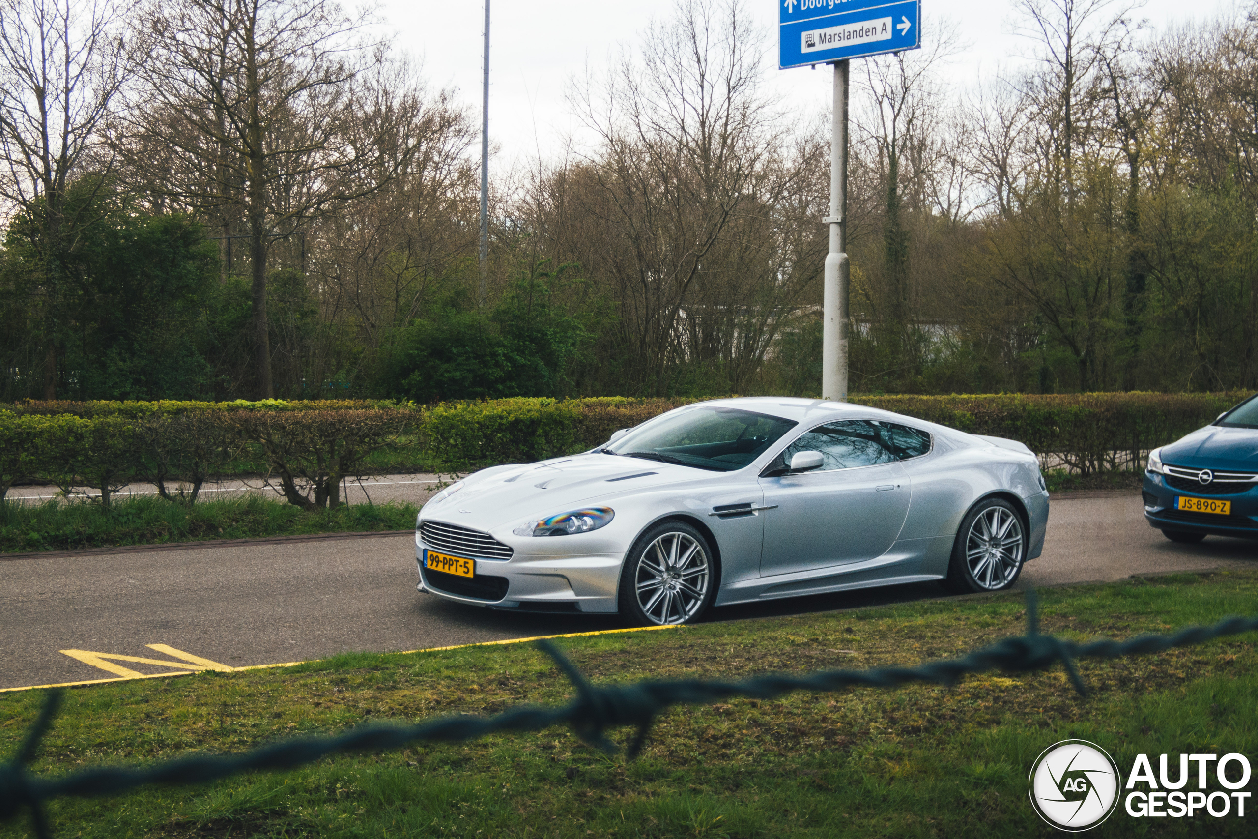 Aston Martin DBS