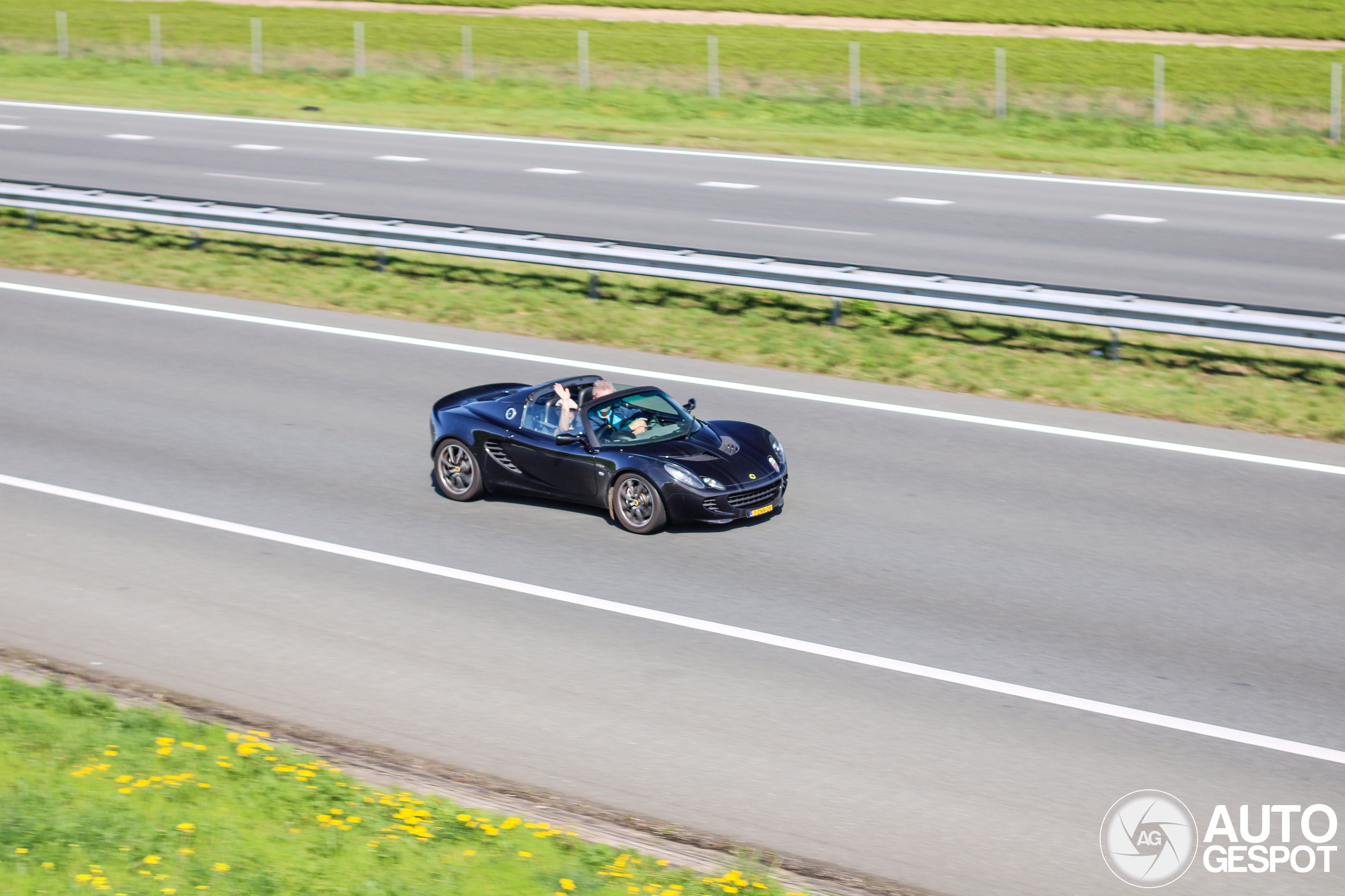 Lotus Elise S2 111R