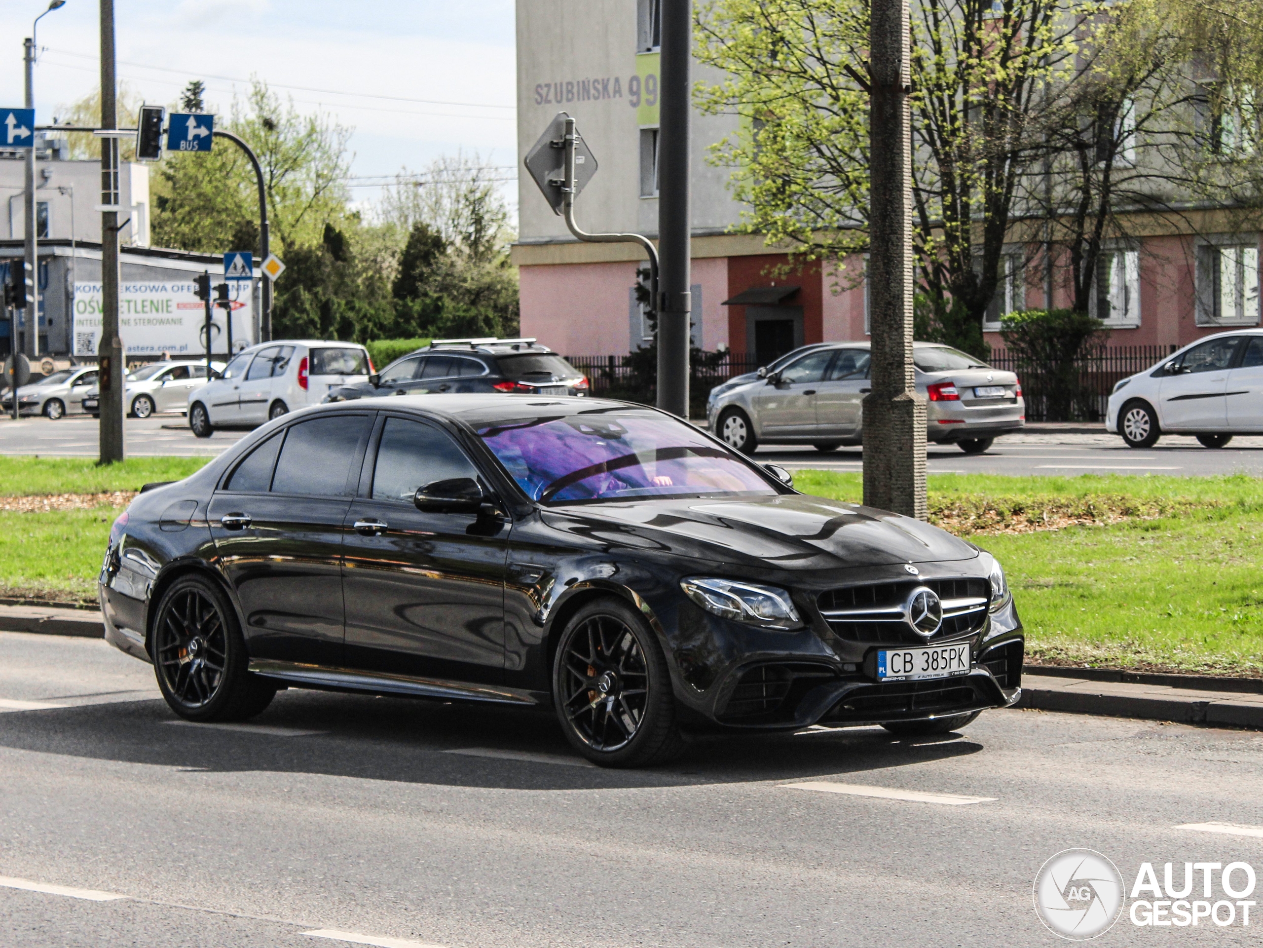 Mercedes-AMG E 63 S W213