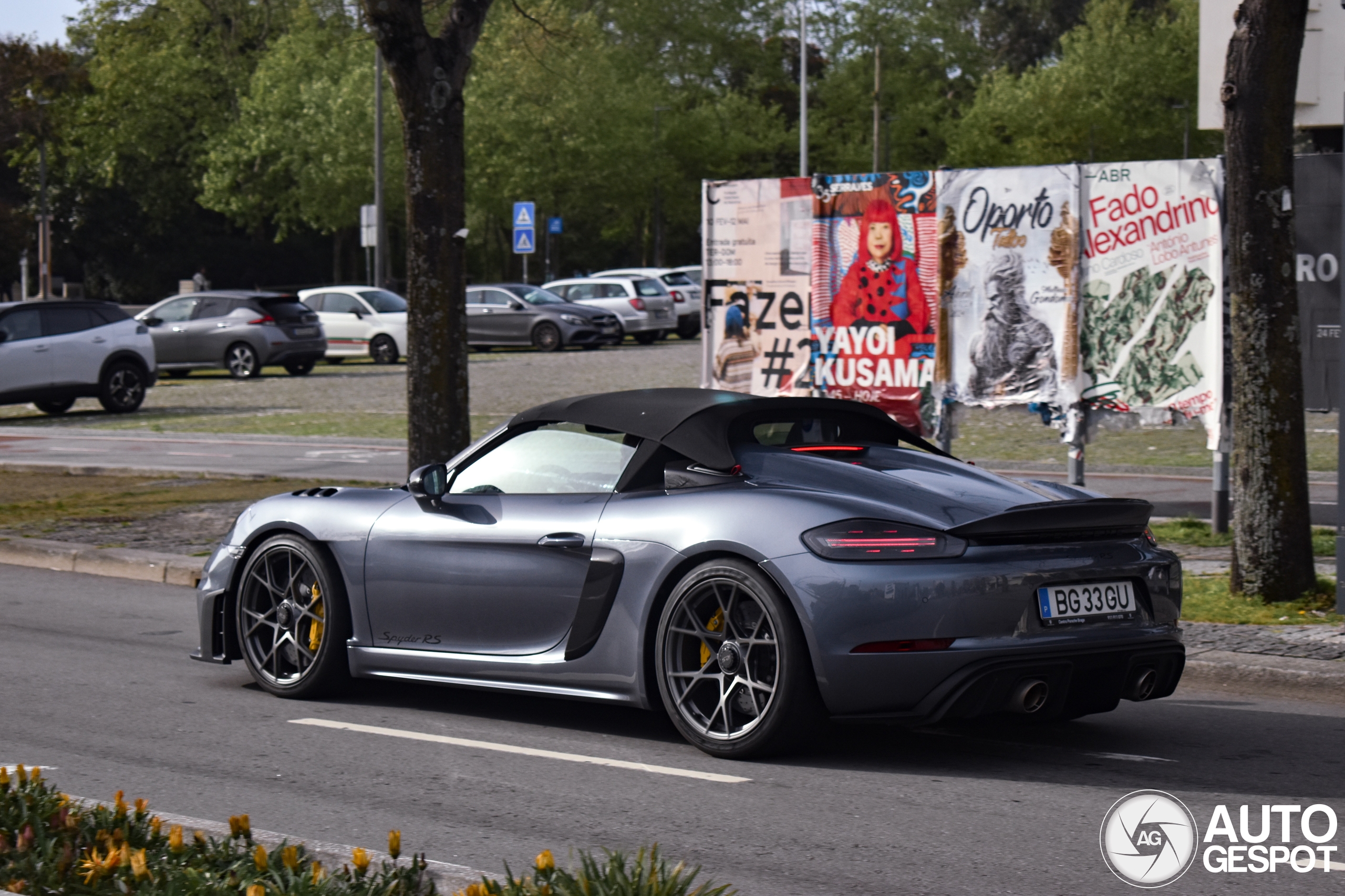 Porsche 718 Spyder RS Weissach Package