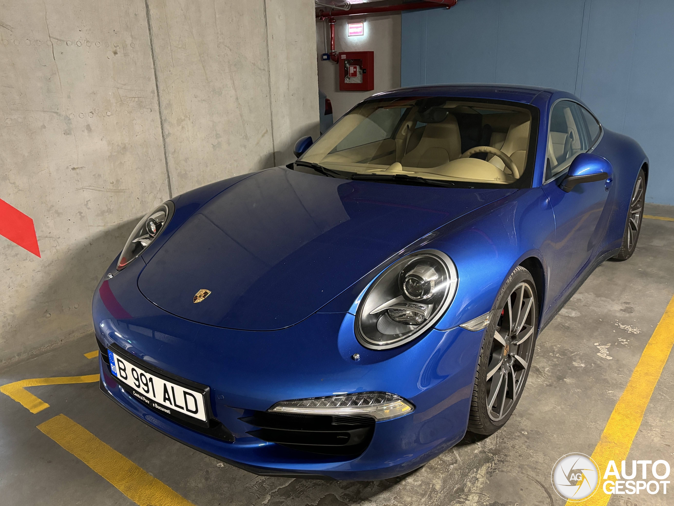 Porsche 991 Carrera 4S MkI