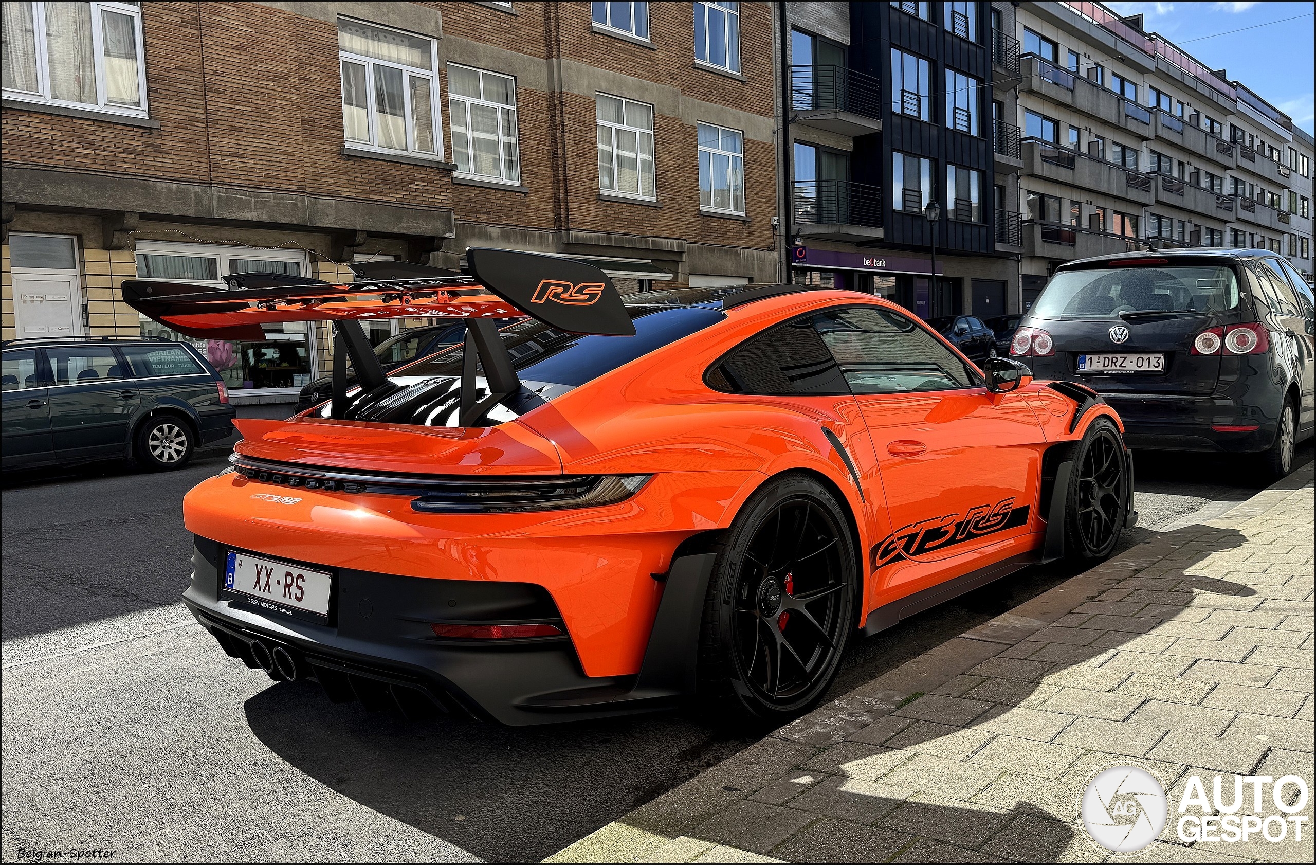 Porsche 992 GT3 RS Weissach Package