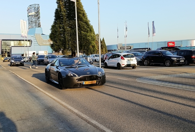 Aston Martin V8 Vantage AMR