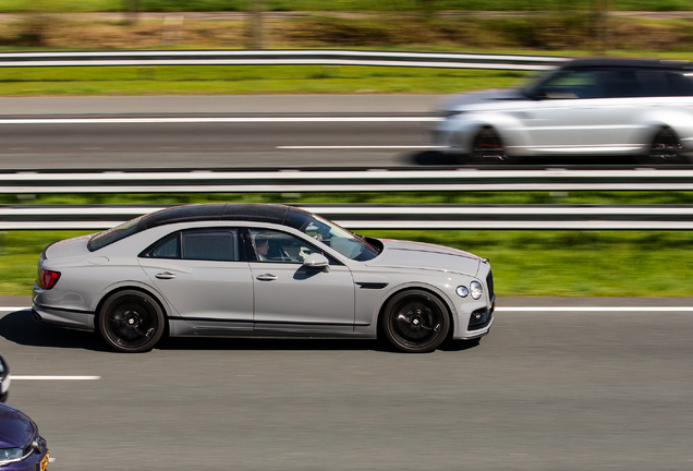 Bentley Flying Spur Hybrid