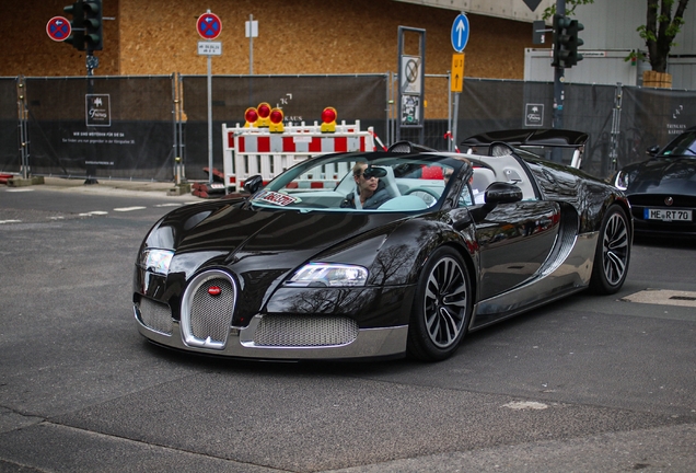 Bugatti Veyron 16.4 Grand Sport Grey Carbon