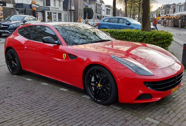 Ferrari FF