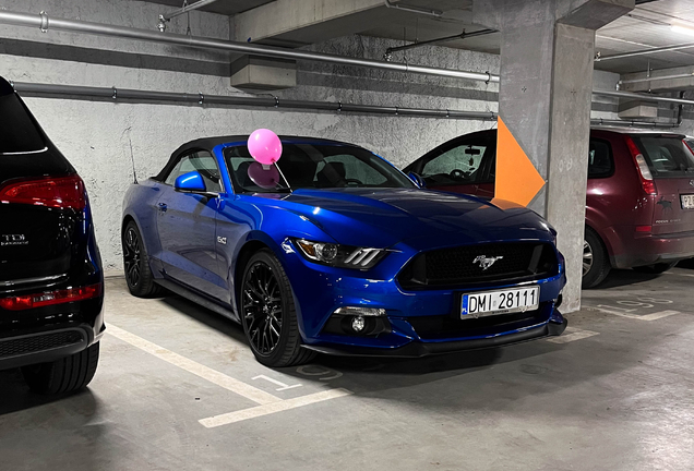 Ford Mustang GT Convertible 2015