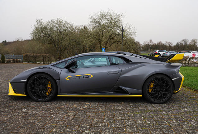 Lamborghini Huracán LP640-2 STO