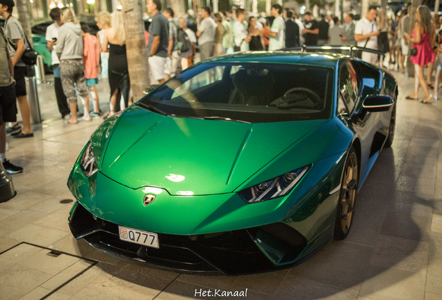 Lamborghini Huracán LP640-4 Performante