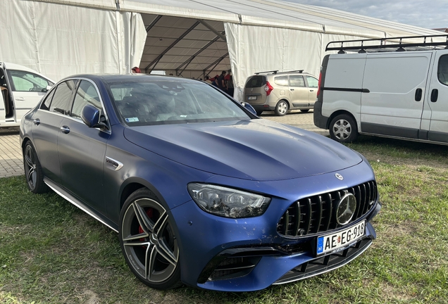 Mercedes-AMG E 63 S W213 2021