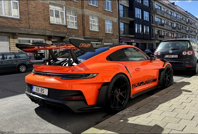 Porsche 992 GT3 RS Weissach Package