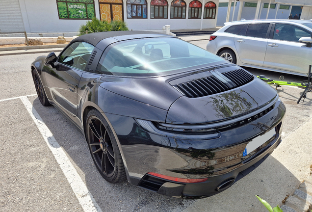 Porsche 992 Targa 4 GTS