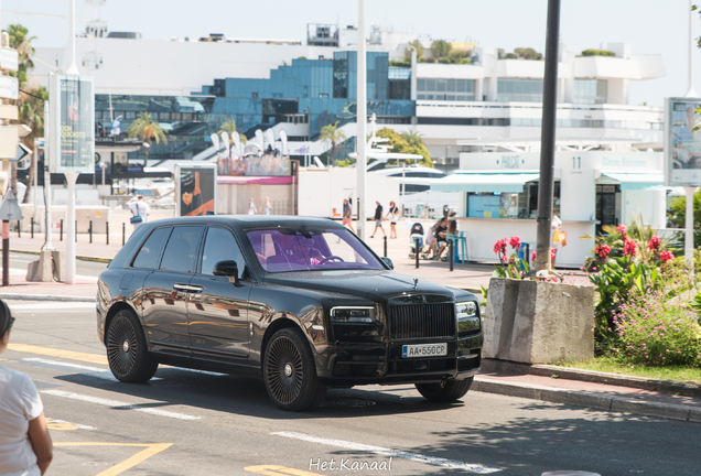 Rolls-Royce Cullinan Black Badge