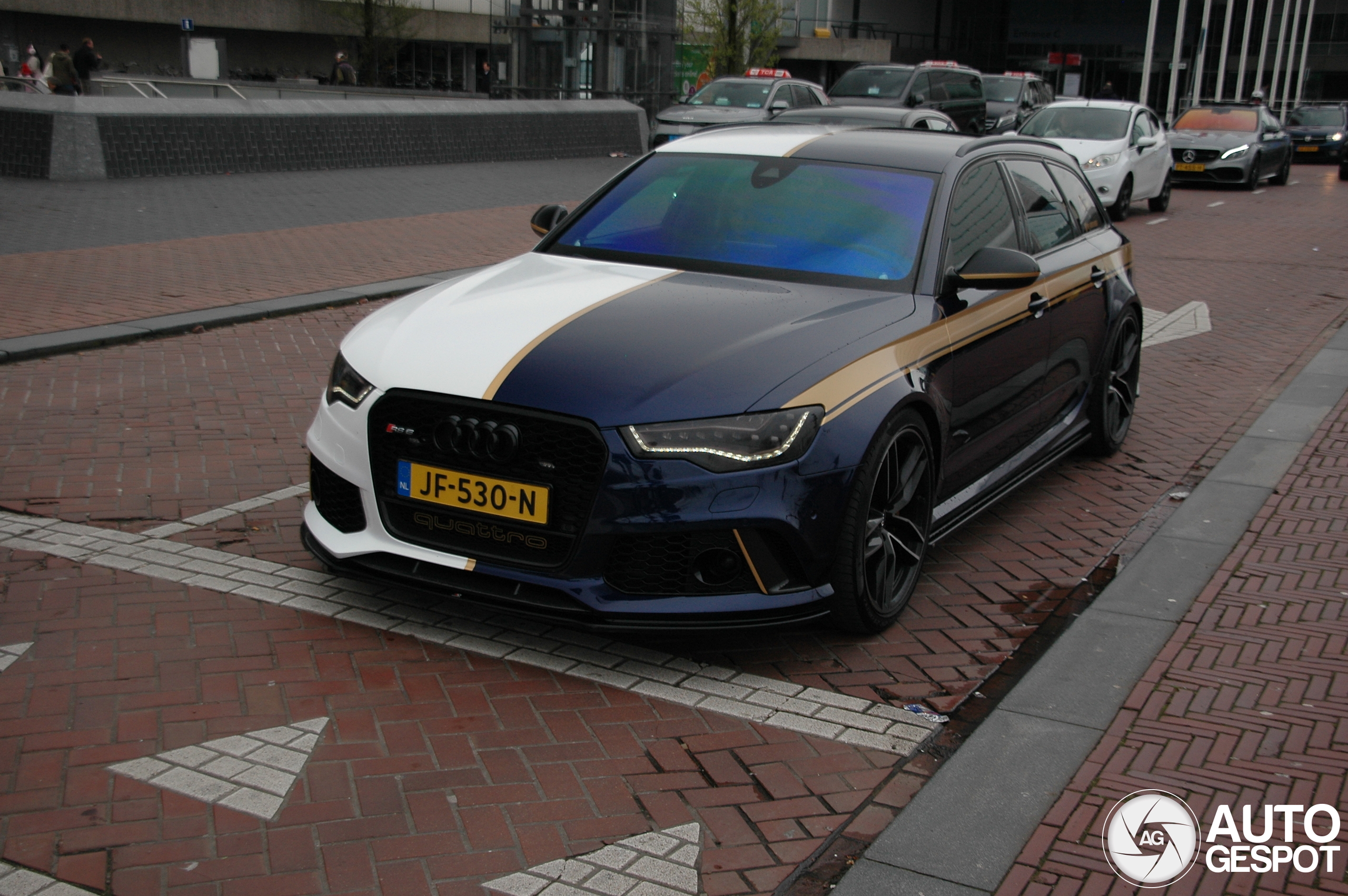 Audi RS6 Avant C7