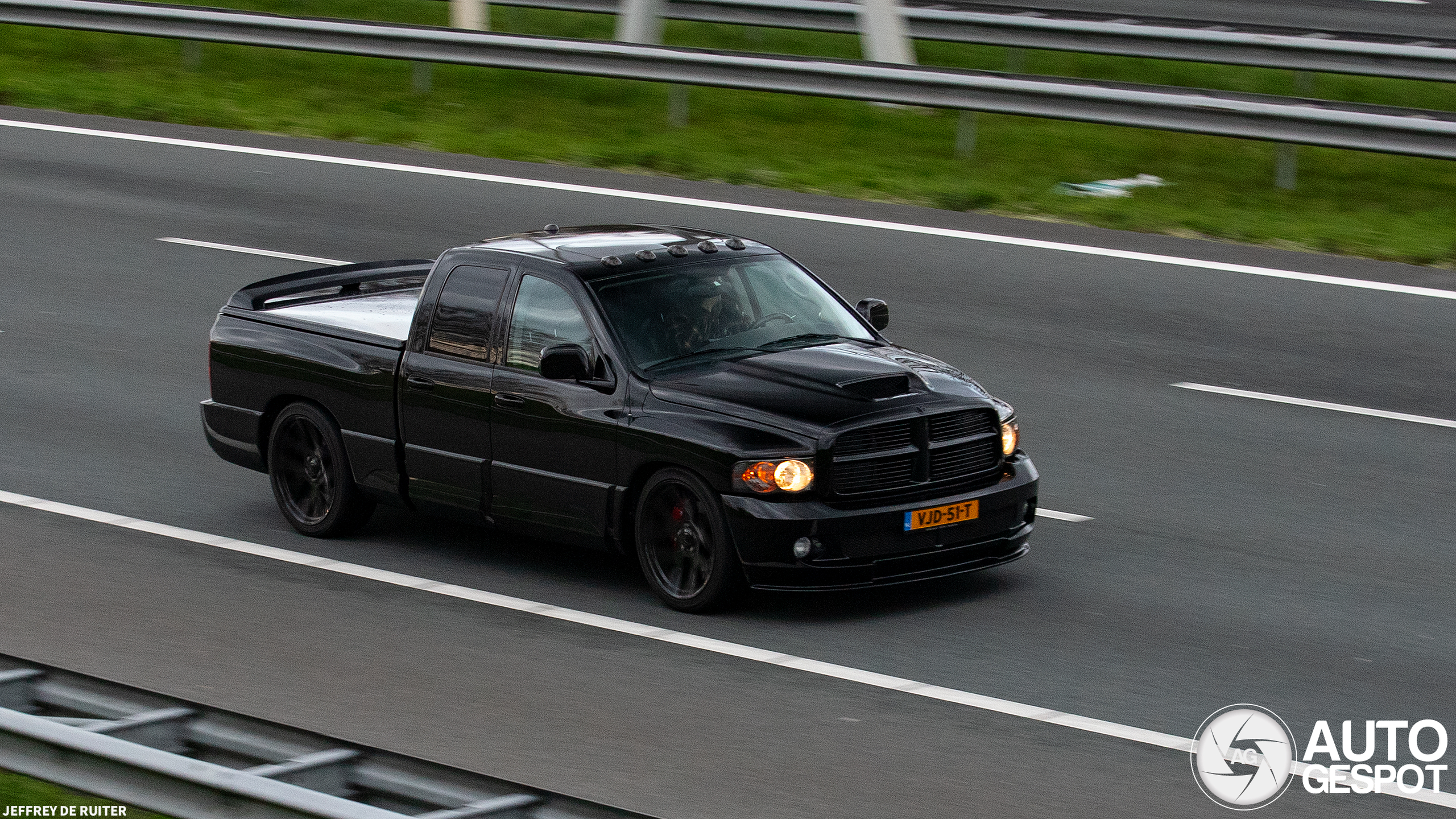 Dodge RAM SRT-10 Quad-Cab Night Runner