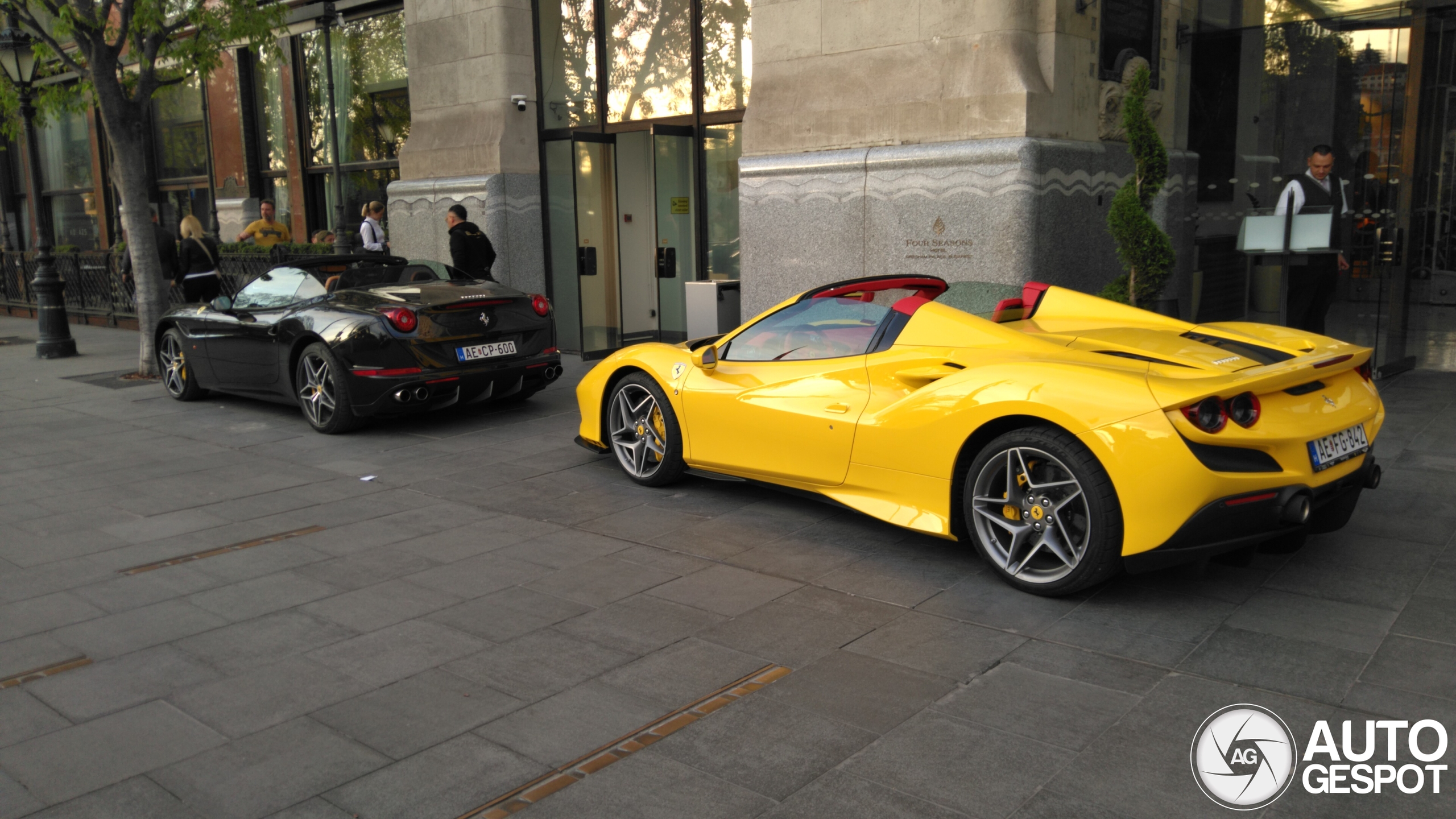 Ferrari California T