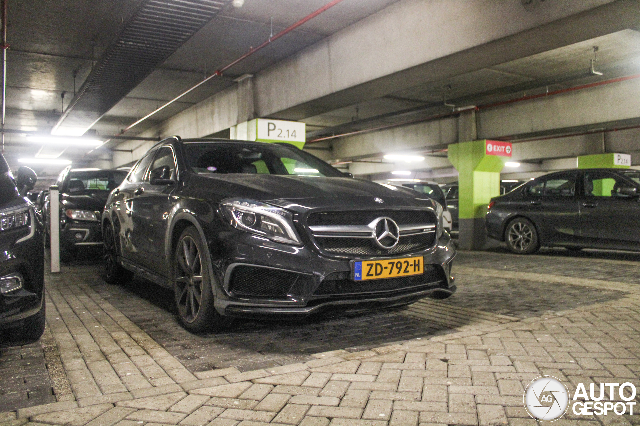 Mercedes-Benz GLA 45 AMG X156