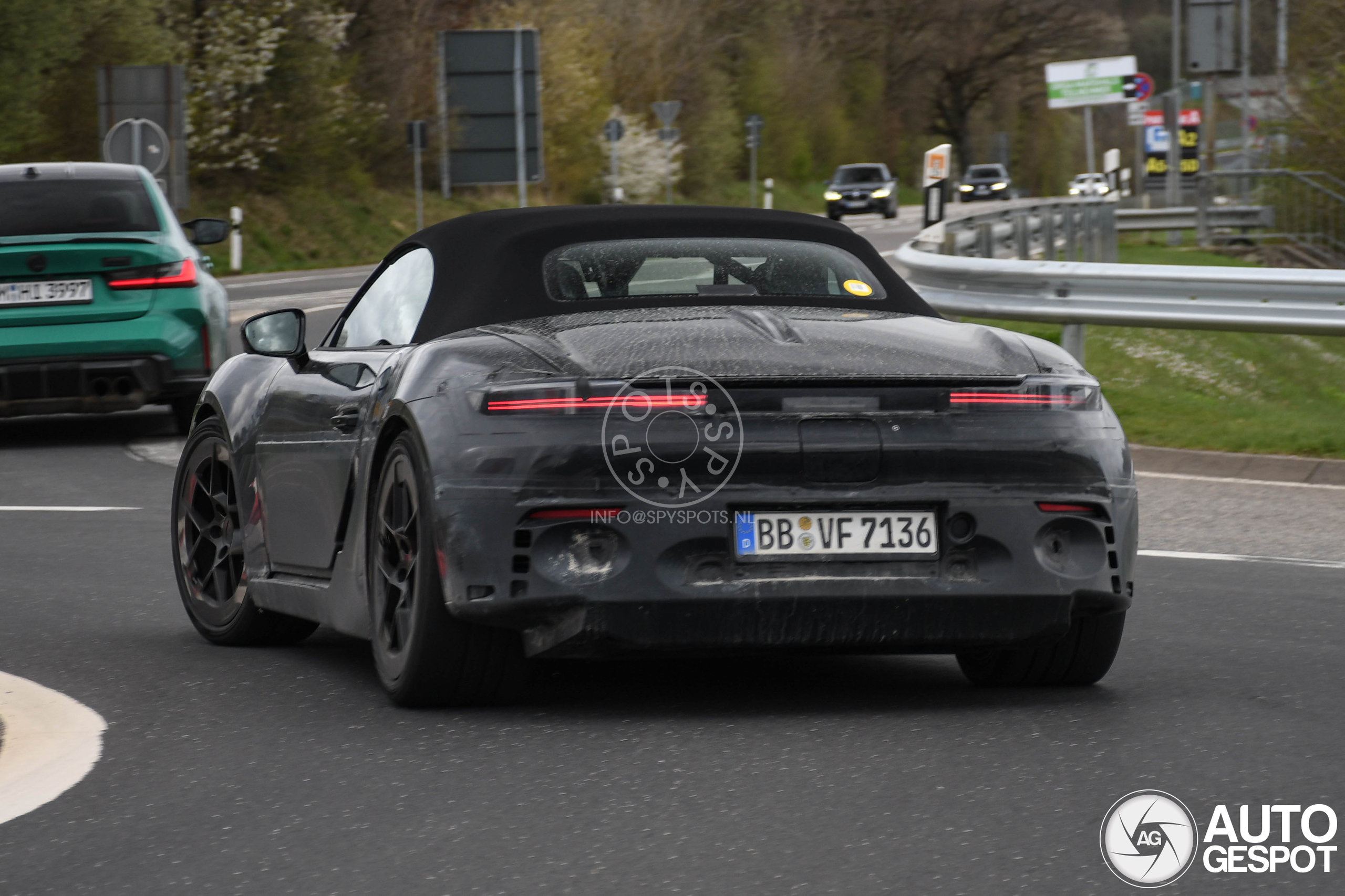 Porsche 718 Boxster EV 2025